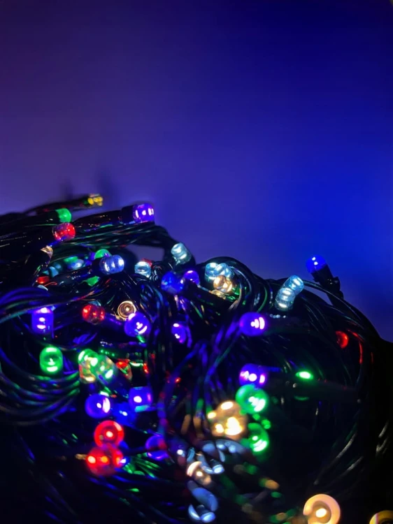 LAMPKI NA CHOINKE 100 LED OŚWIETLENIE ŚWIĄTECZNE WIELOKOLOROWE KOLOR